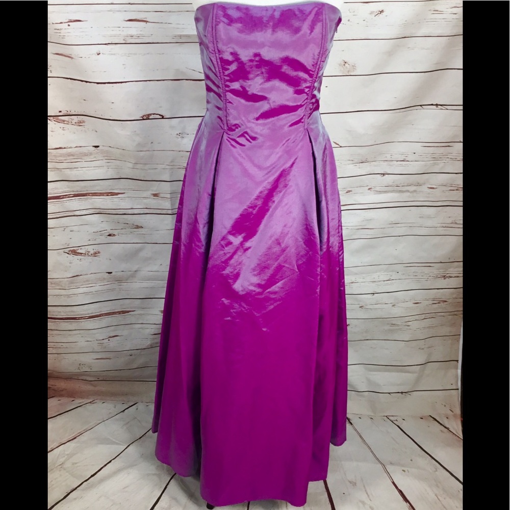 NWT Jessica McClintock Metallic Holographic Purple Pink Formal Gown Size 9/10